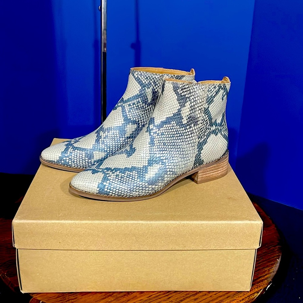 Lucky Brand Lenree Leather Bootie NWT